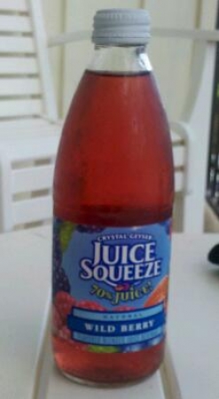 Crystal Geyser Juice Squeeze Wild Berry