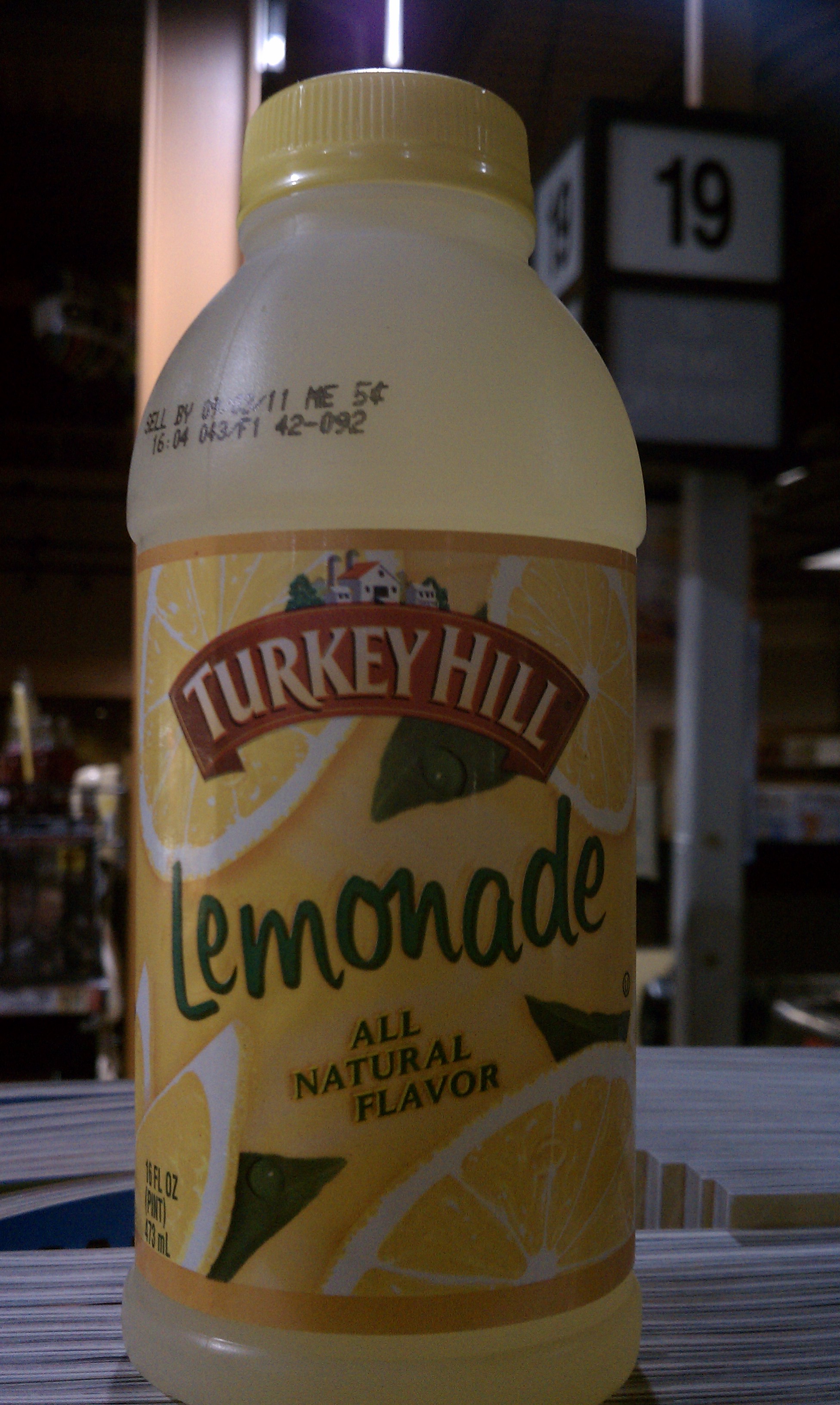 Turkey Hill Lemonade Thirsty Dudes