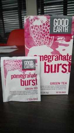 Good Earth Green Tea Pomegranate Burst