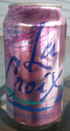 La Croix Sparkling Water Berry