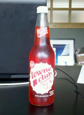 Towne Club Strawberry