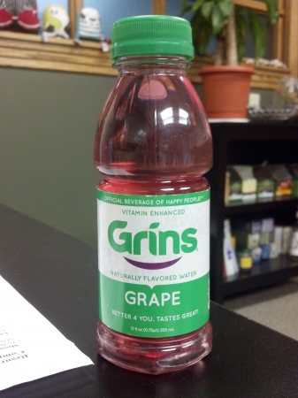 Grins Naturally Flavored Water Grape